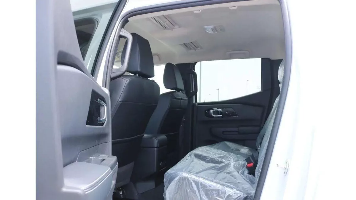 Mitsubishi L200 GL Mitsubishi L200 Sportero 2.4L Diesel MY2026-14-0