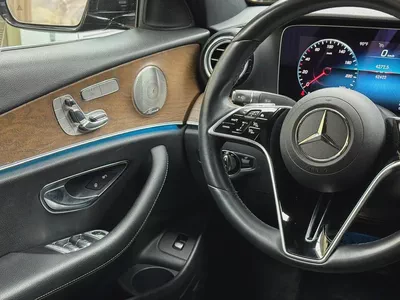 2022 Mercedes-Benz E-Class E 350 - Luxury Sedan - American Specs-9