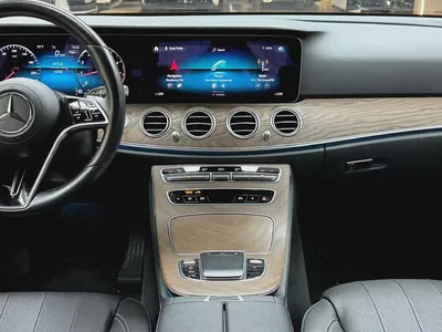 2022 Mercedes-Benz E-Class E 350 - Luxury Sedan - American Specs-8