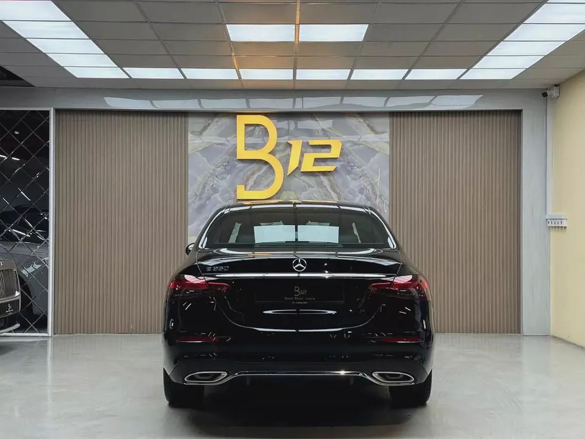 2022 Mercedes-Benz E-Class E 350 - Luxury Sedan - American Specs-4-4