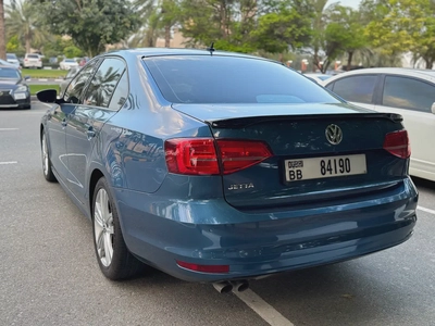 2016 Volkswagen Jetta - GCC Specs - Reliable and Efficient-4