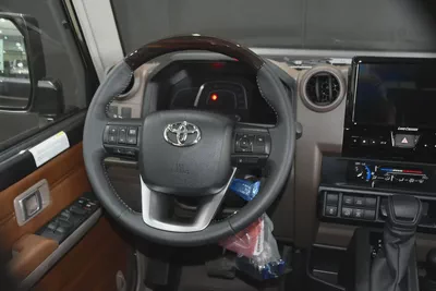 2026 ll Toyota Land Cruiser Lc 76 Gcc ll Al-Futtaim Warranty-13