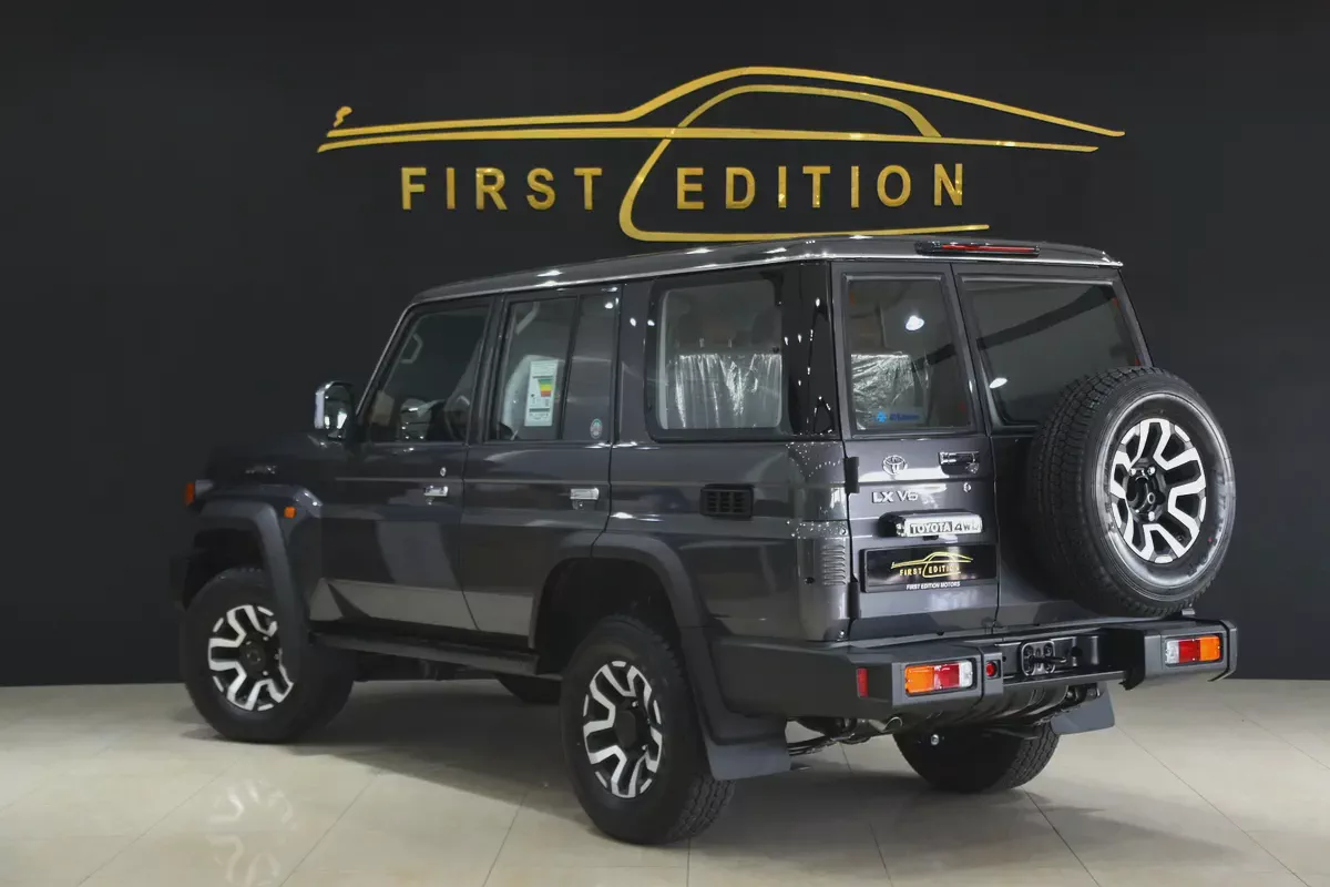 2026 ll Toyota Land Cruiser Lc 76 Gcc ll Al-Futtaim Warranty-3-3