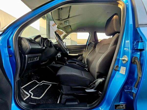 Suzuki Swift 1.2L GCC JAPAN VERSION / LOW MILEAGE