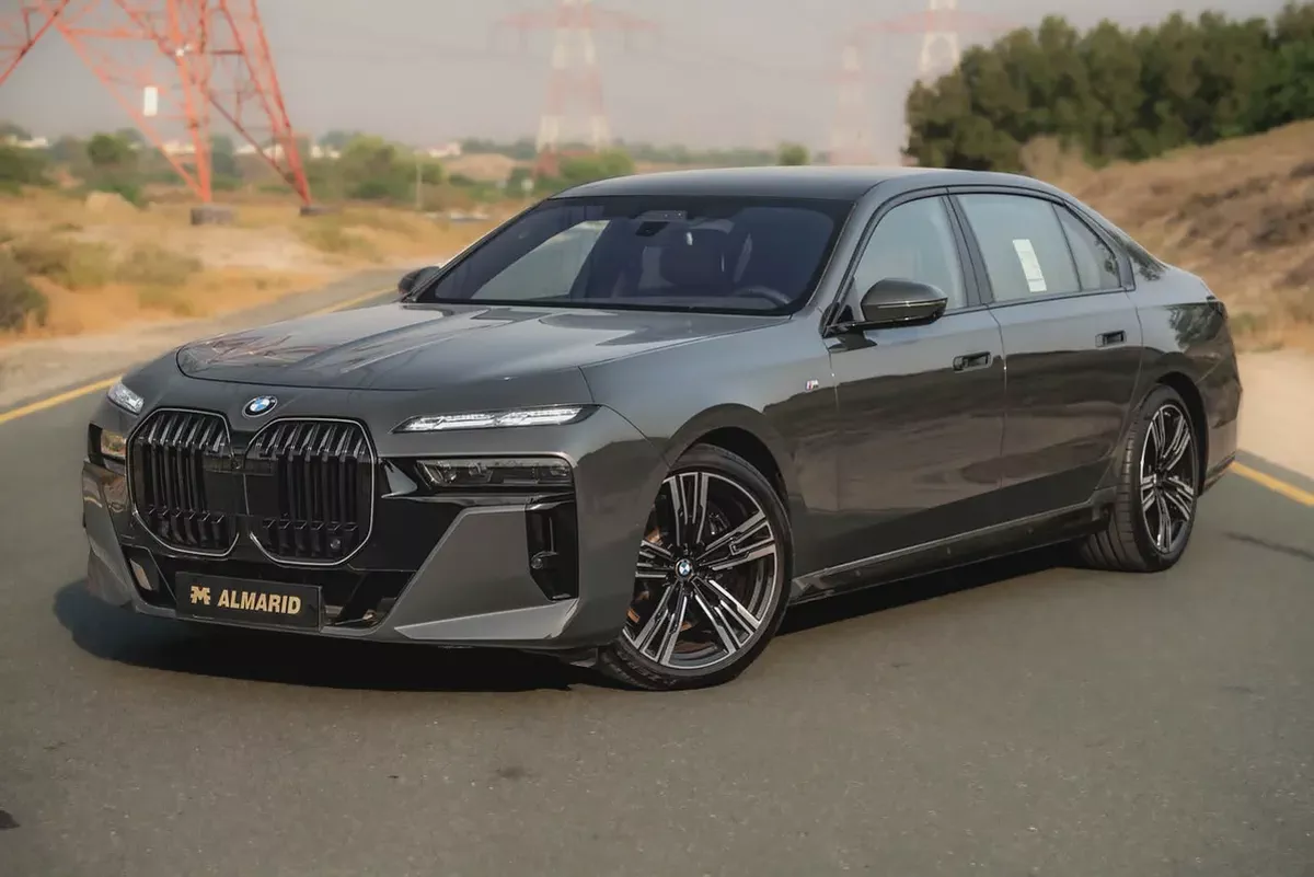 2026 BMW 740i M Sport Individual | GCC | Only 2,894 KM | 2 Years Warranty | AED 439,000