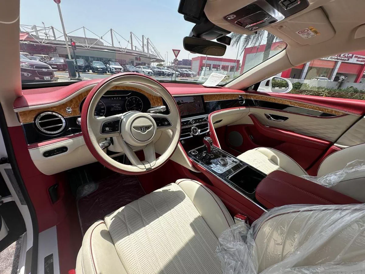 Bentley Flying Spur V8-12-0
