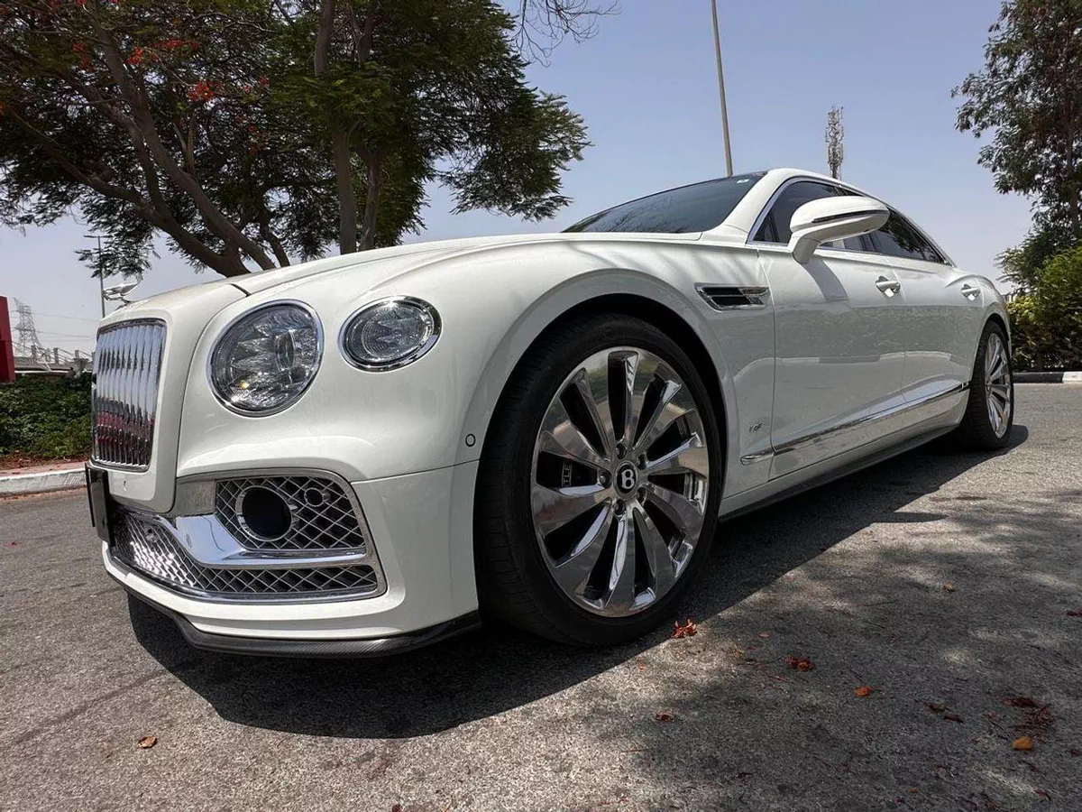 Bentley Flying Spur V8-2-0