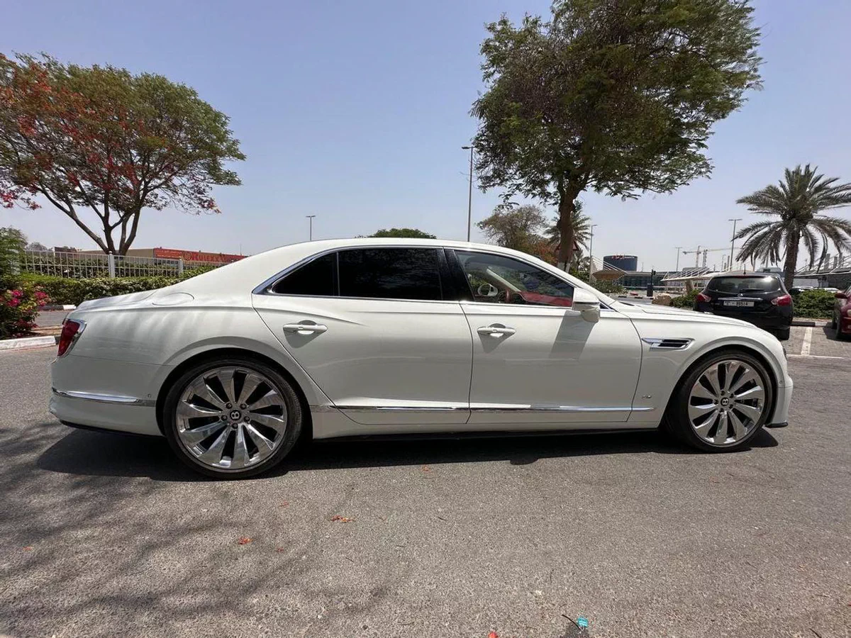 Bentley Flying Spur V8-7-0