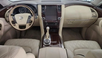 Nissan Patrol SE T1 5.6L 5.6L-8CYL UPGRADED WITH 2023 KIT - EXCELLENT CONDITION-2
