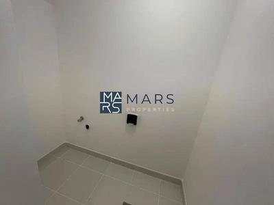 Spacious 3 bedrooms in single row available for rent in nasma residence for 100,000 AED yearly-12