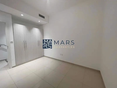 Spacious 3 bedrooms in single row available for rent in nasma residence for 100,000 AED yearly-23