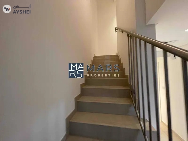 Spacious 3 bedrooms in single row available for rent in nasma residence for 100,000 AED yearly
