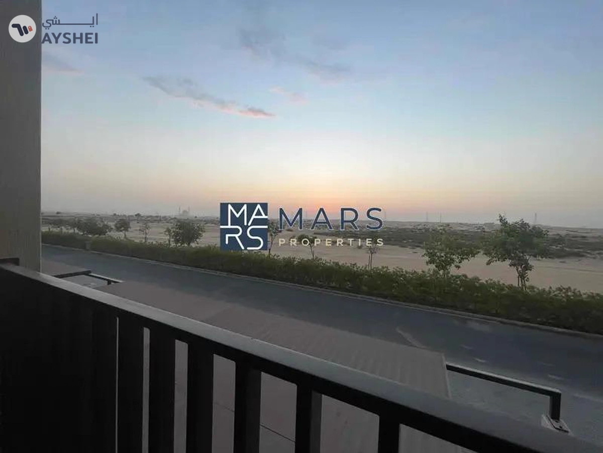 Spacious 3 bedrooms in single row available for rent in nasma residence for 100,000 AED yearly-18-18