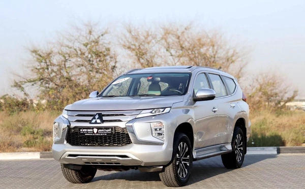 Mitsubishi Montero Sport GLS HIGHLINE Mitsubishi Montero Sport | 3.0 L | 2021 | GCC | Accident-Free