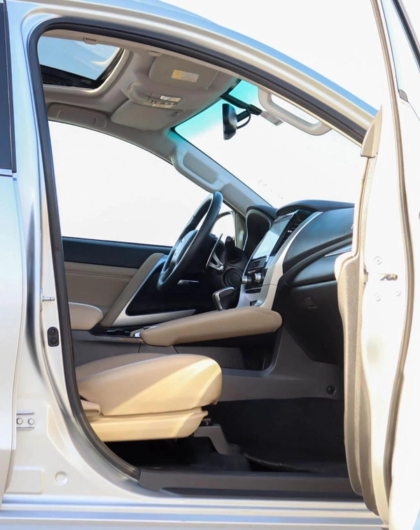 Mitsubishi Montero Sport GLS HIGHLINE Mitsubishi Montero Sport | 3.0 L | 2021 | GCC | Accident-Free