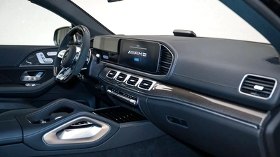 UAEs Very Best Example | 2 Years Free Servicing | AED 6,786 Per Month-1