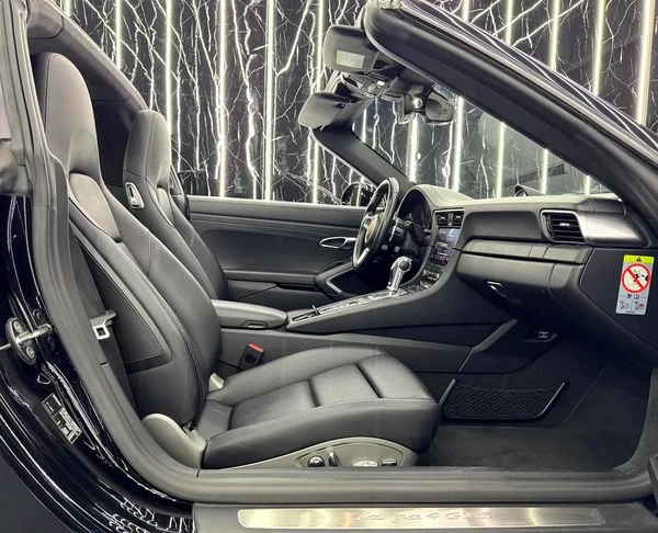Porsche 911 Targa 4 GTS | European Spec | Swiss Auto Warranty 2026 | Swiss Auto service 2026