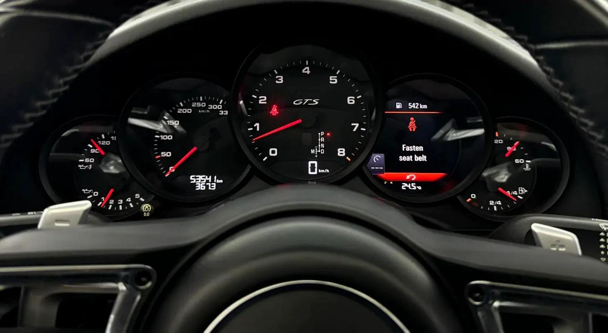 Porsche 911 Targa 4 GTS | European Spec | Swiss Auto Warranty 2026 | Swiss Auto service 2026-9-9