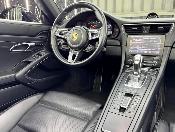 Porsche 911 Targa 4 GTS | European Spec | Swiss Auto Warranty 2026 | Swiss Auto service 2026