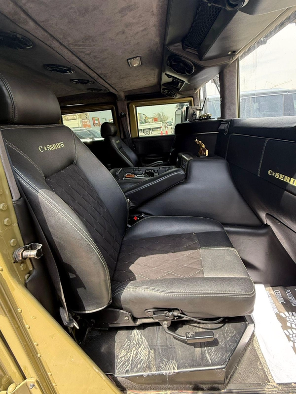 Hummer H1 Off-Road SUV