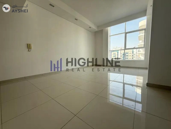 Elegant | Kitchen Appliances | Bright & Spacious