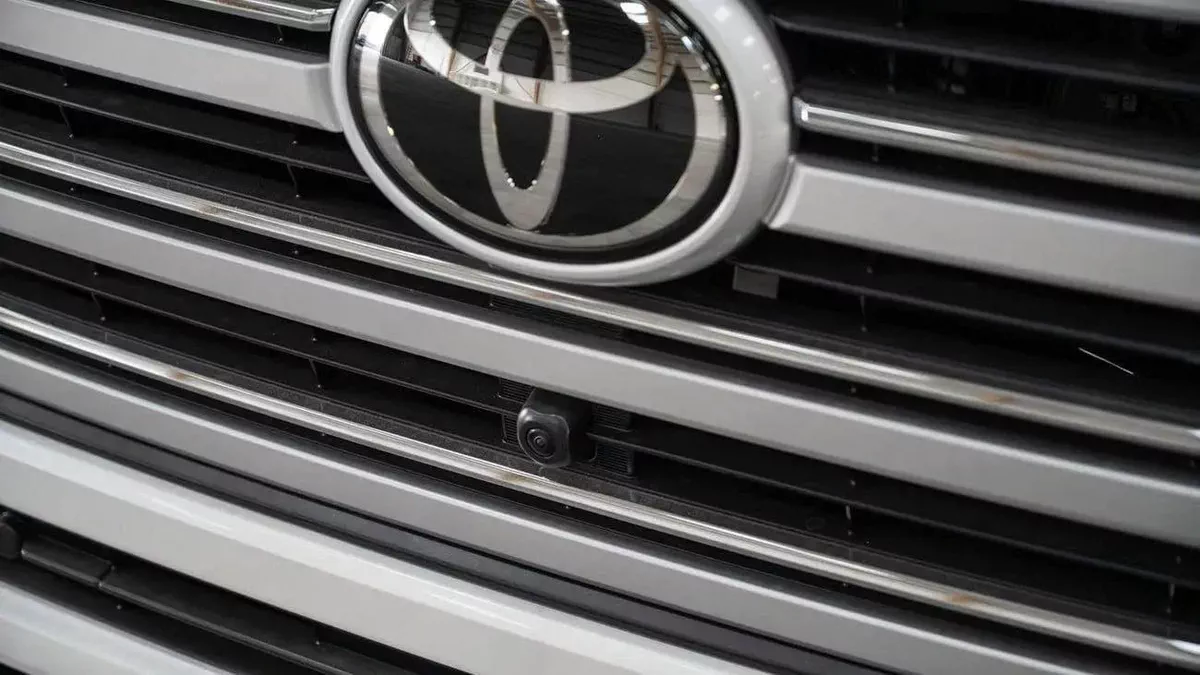 Toyota Land Cruiser VXR LAND cruiser VXR 3.5 petrol 2026-5-0