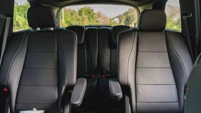 Pristine 2023 Mercedes-Benz GLS 450 4MATIC - American Specs-6