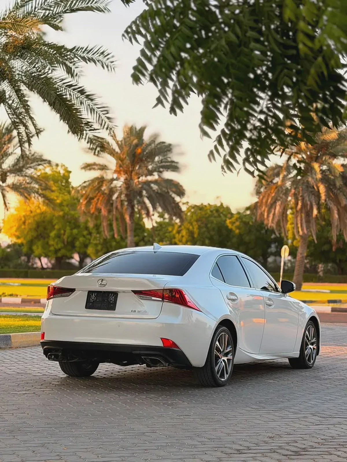 Lexus IS 300 2020 American Specs - Low Mileage, Excellent Condition-8-8
