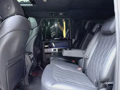 MERCEDES-BENZ G63 AMG V8 / 2025 / 5,600KMs ONLY / DOUBLE NIGHT PACKAGE-9