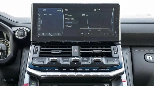 Toyota Land Cruiser VXR TWIN TURBO 3.5L