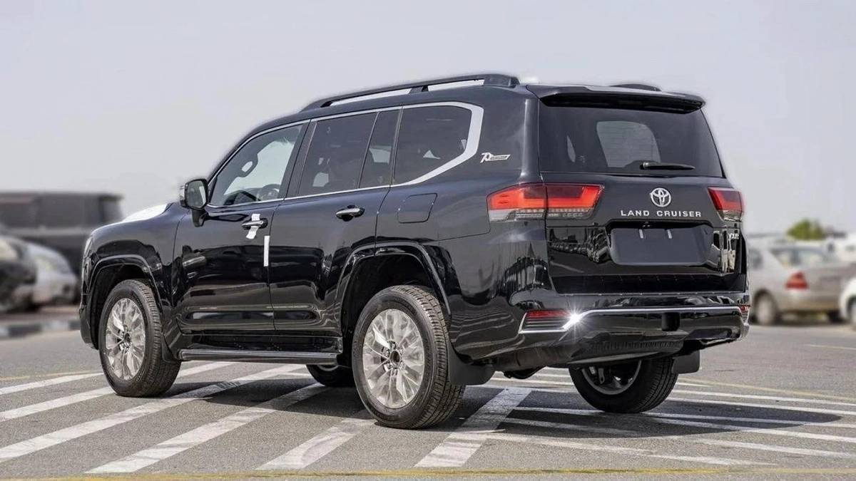 Toyota Land Cruiser VXR TWIN TURBO 3.5L-12-12