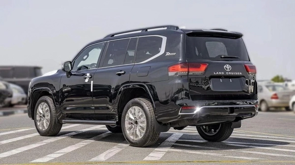 Toyota Land Cruiser VXR TWIN TURBO 3.5L