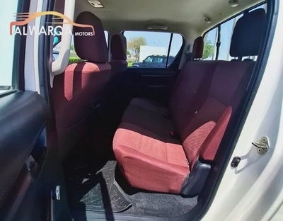 Automatic Toyota Hilux Double Cab GL 2021 GCC Specs-10