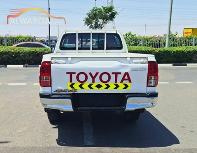 Automatic Toyota Hilux Double Cab GL 2021 GCC Specs-3