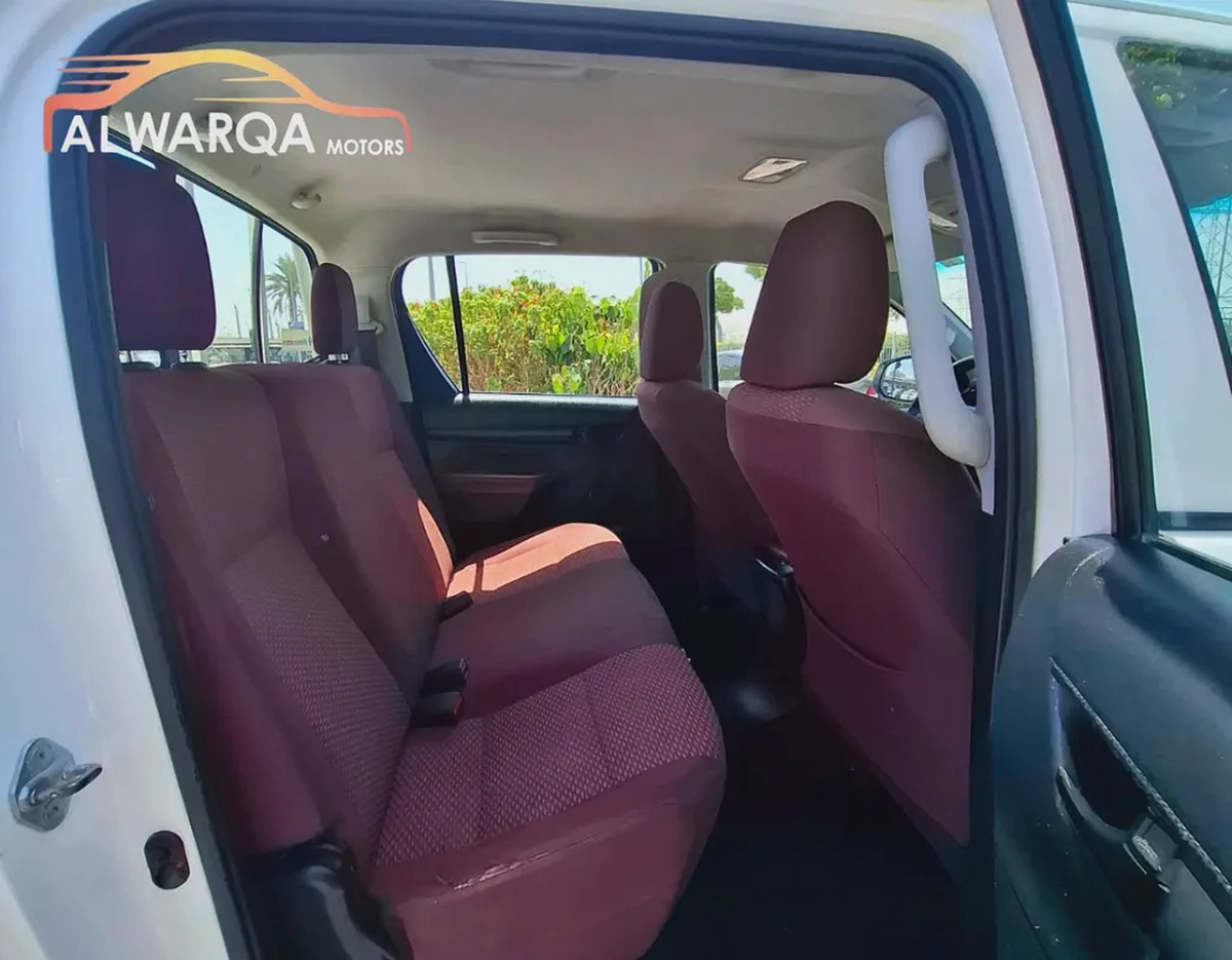 Automatic Toyota Hilux Double Cab GL 2021 GCC Specs-12-12