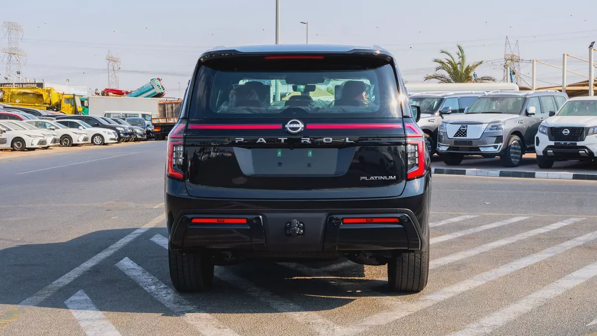 2026 Nissan Patrol V6 3.8L SE Platinum AT Petrol-3-3