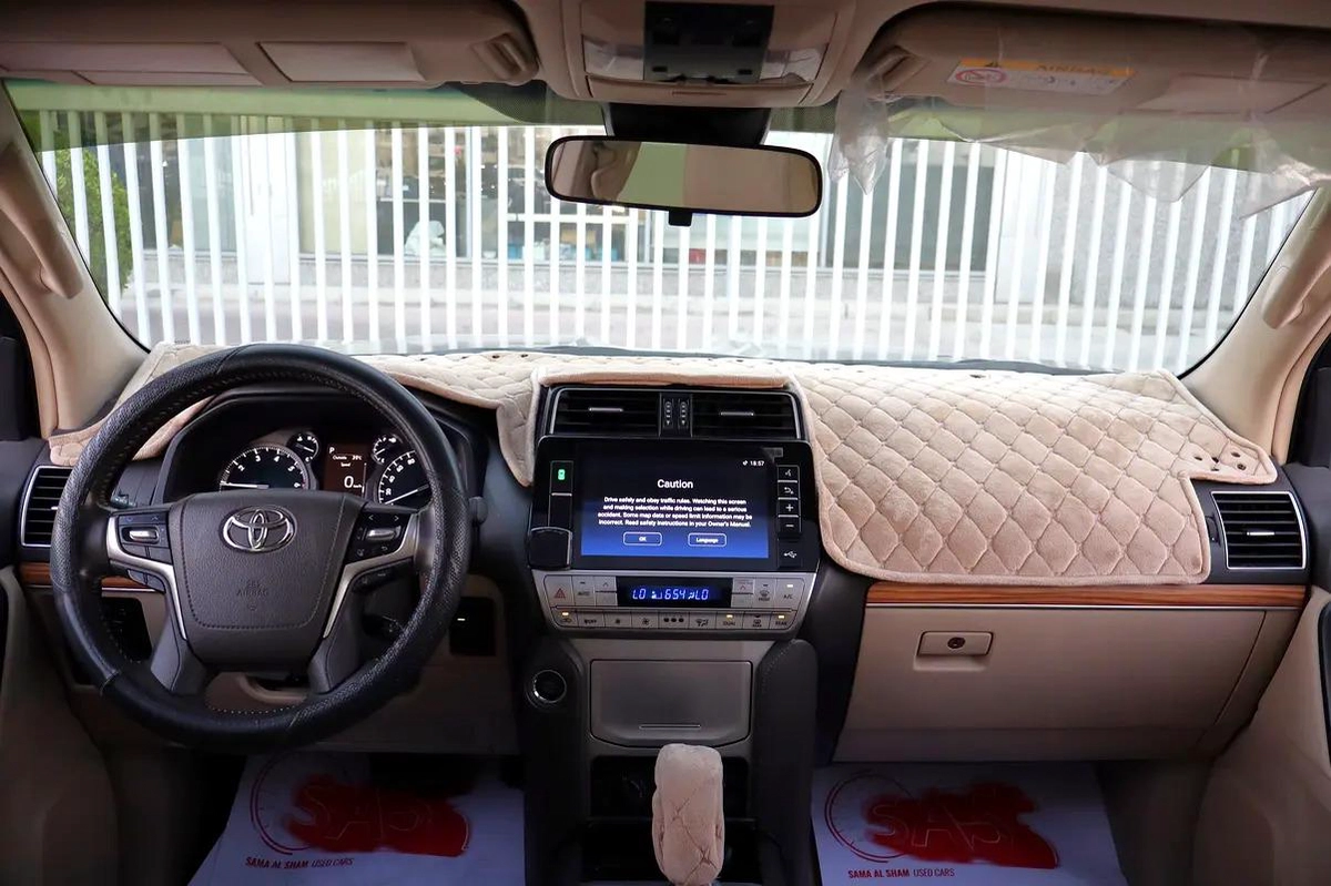 Toyota Prado Adventure VXR 2022 - GCC Specs - Original Paint-9-9
