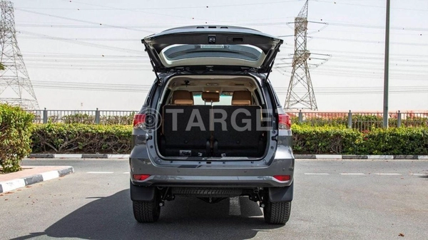 Toyota Fortuner EXR FORTUNER 2.7L 4WD