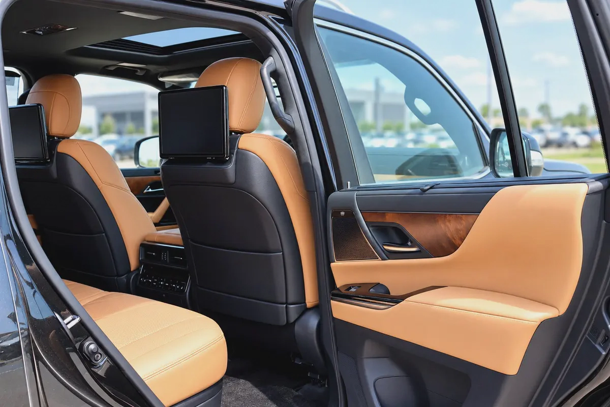 Lexus LX-Series LX 700h Signature 2026 GCC Specs-7-7
