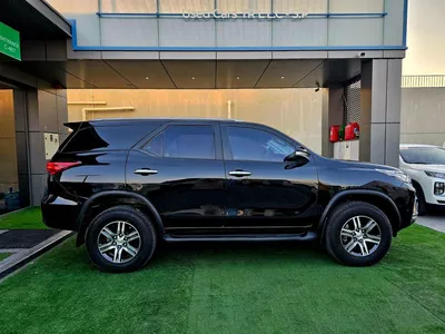 Toyota Fortuner EXR FORTUNER / V4 2.7L 4WD/ LEATHER SEATS/ LOW MILEAGE-4