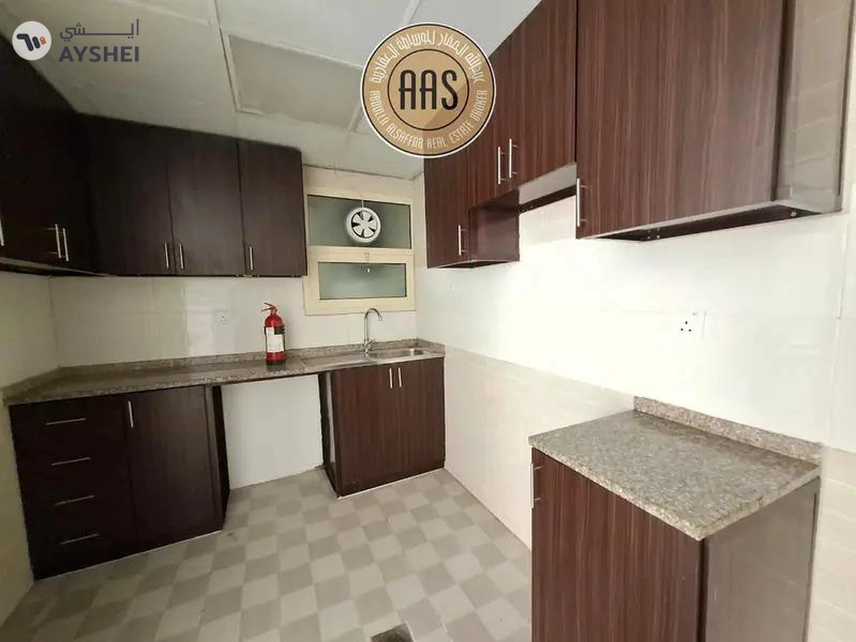 Front of bus stop 1bhk with all amenities-4-4