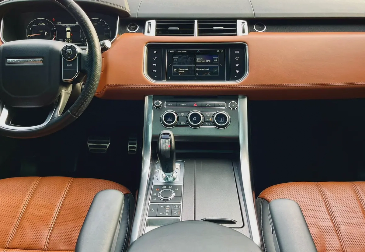 Land Rover Range Rover Sport HST Dynamic 2016 GCC Specs-10-10