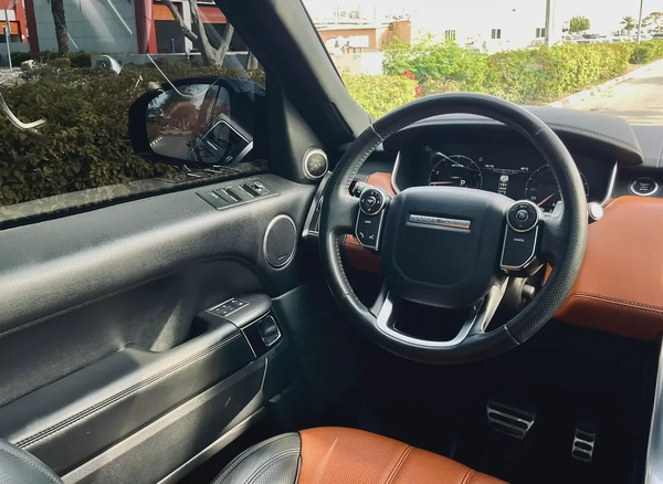 Land Rover Range Rover Sport HST Dynamic 2016 GCC Specs