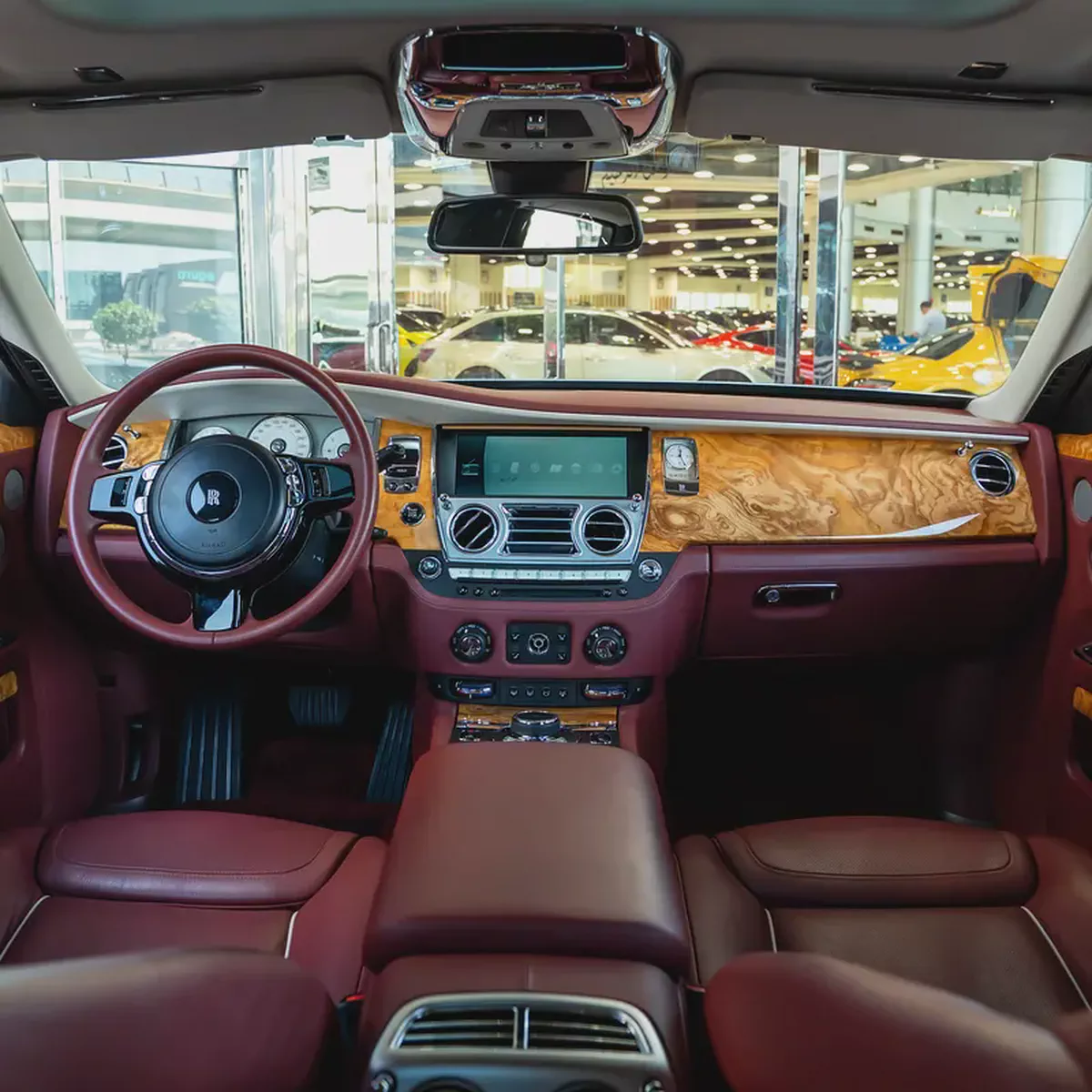 2015 ROLLS ROYCE GHOST  GCC DONE ONLY 48,000KM-6-6