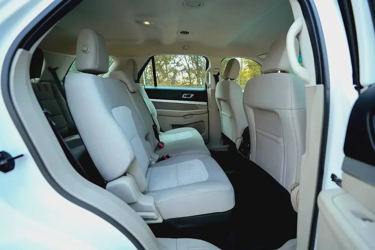 AED 1,494/month | Explorer XLT | GCC Specs | REF#F49926-12-12