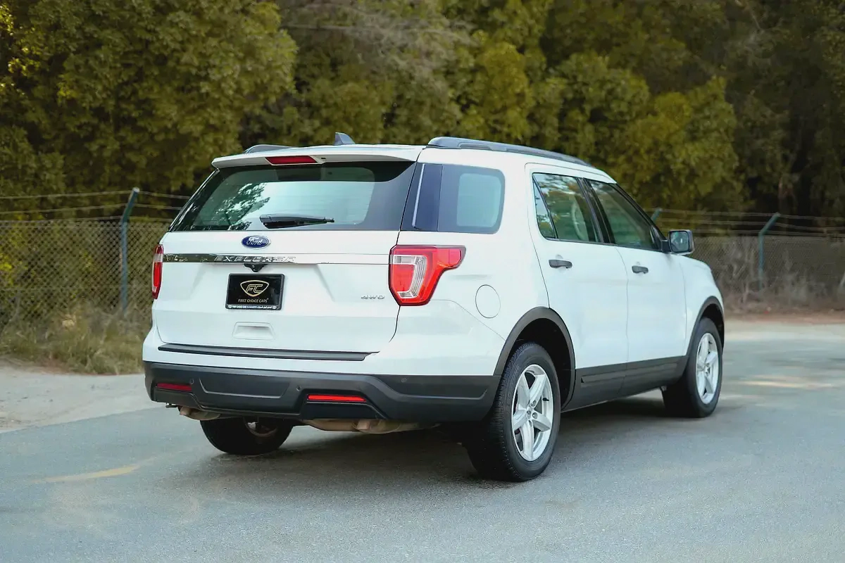 AED 1,494/month | Explorer XLT | GCC Specs | REF#F49926-3-3