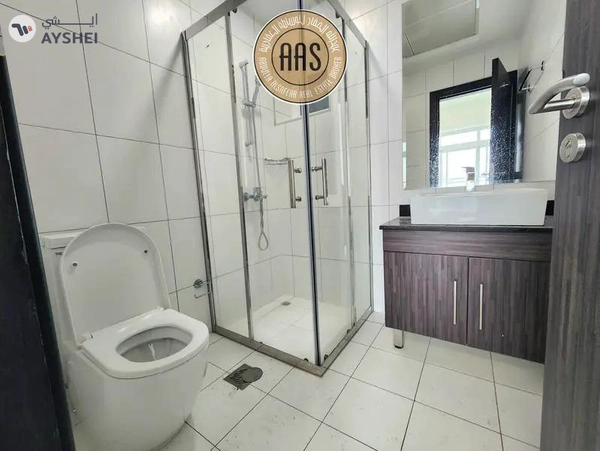 Direct from owner/spacious 1bhk with storage/no commission/rent75k/arjan dubai