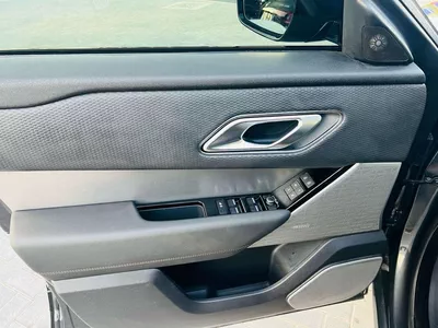 Land Rover Range Rover Velar R-DYNAMIC S-19