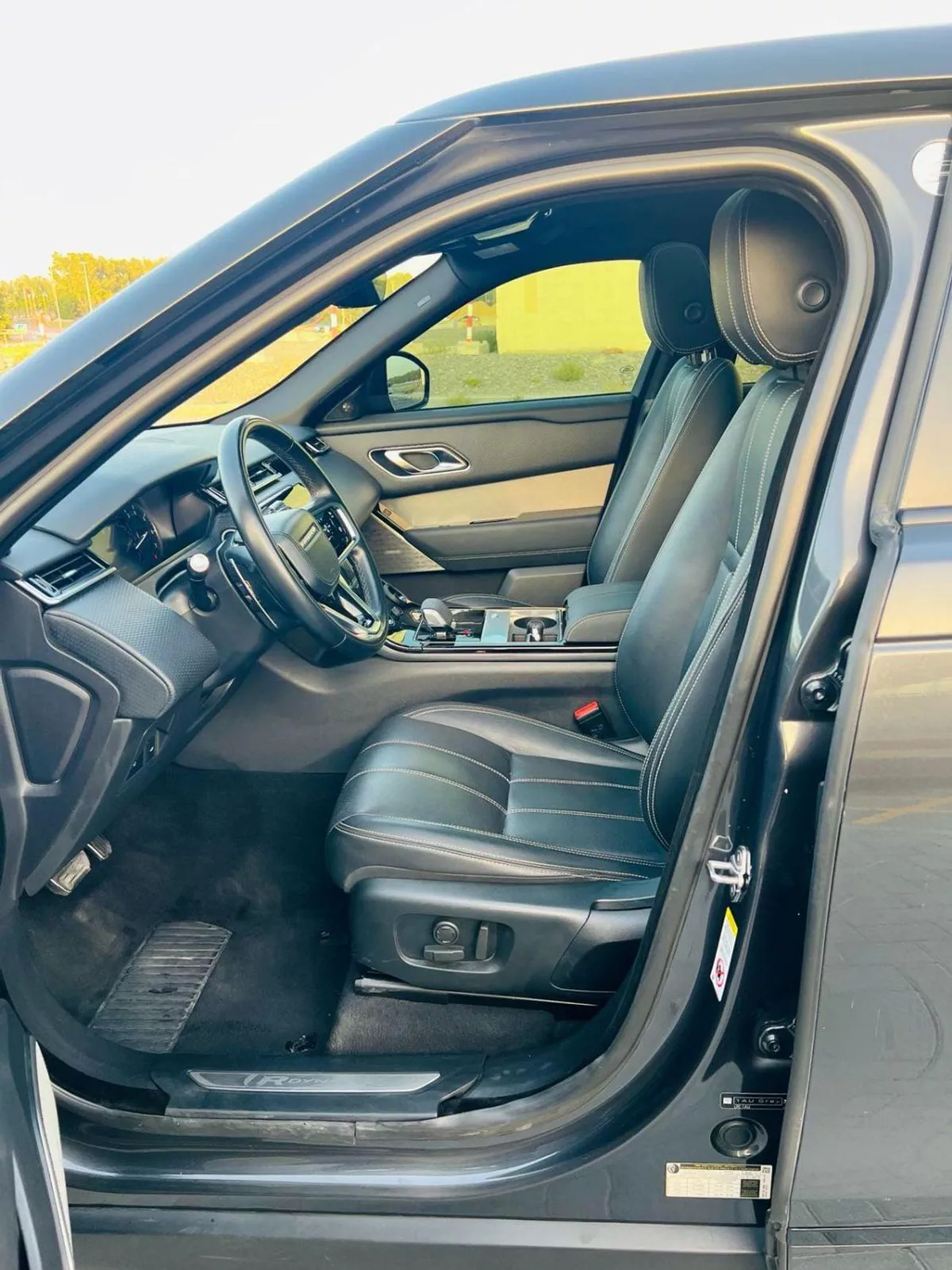 Land Rover Range Rover Velar R-DYNAMIC S-15-0