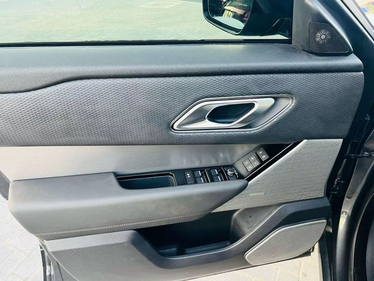 Land Rover Range Rover Velar R-DYNAMIC S-19-0